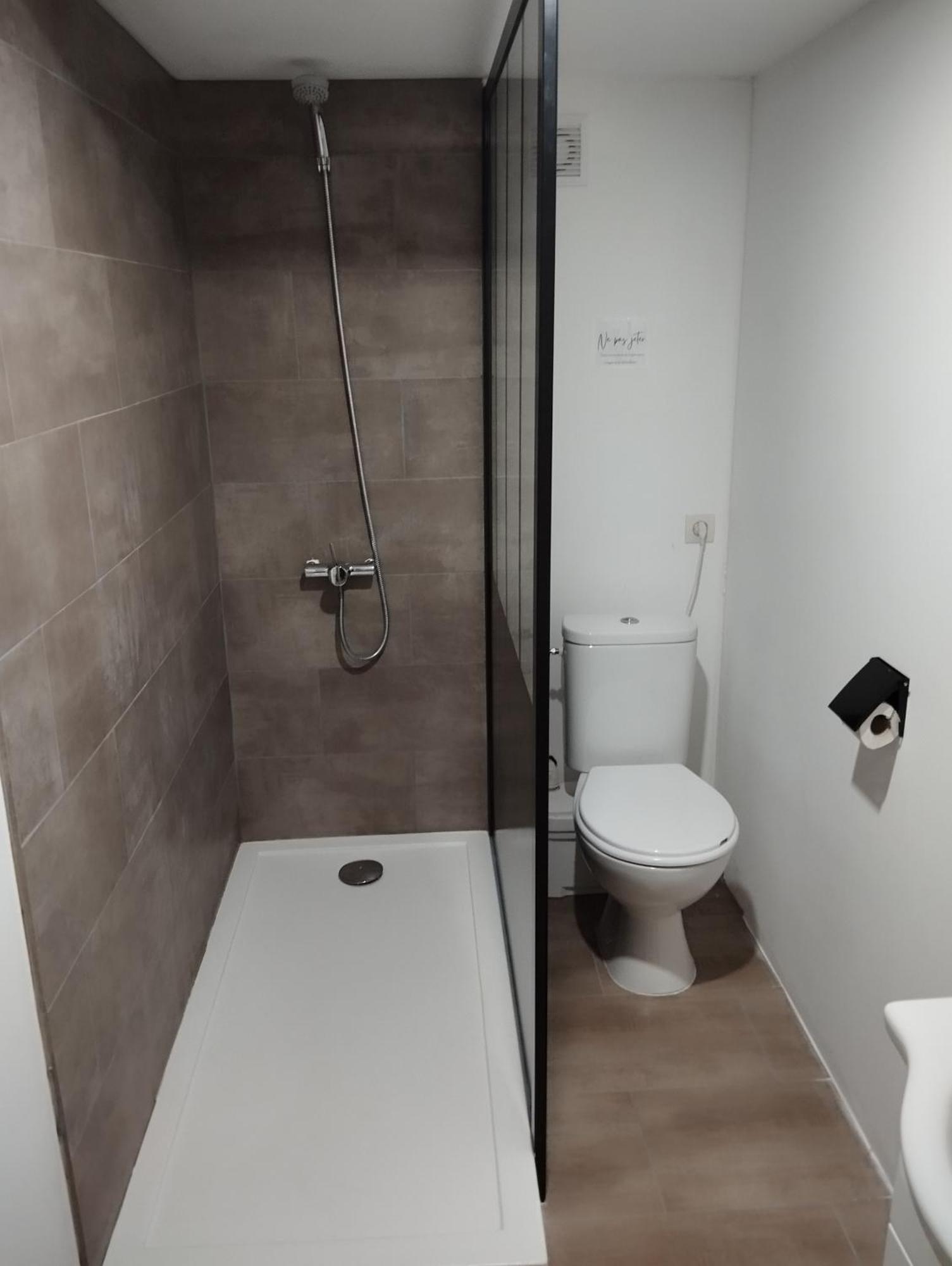Appartement Cosy Avec Exterieur Saint-Privat-des-Vieux Exterior photo